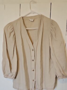 Linden Cream Button-Front V-Neck Blouse with Subtle Puff Sleeves